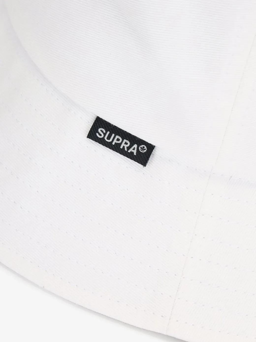 ESSENTIAL BASIC LOGO HAT