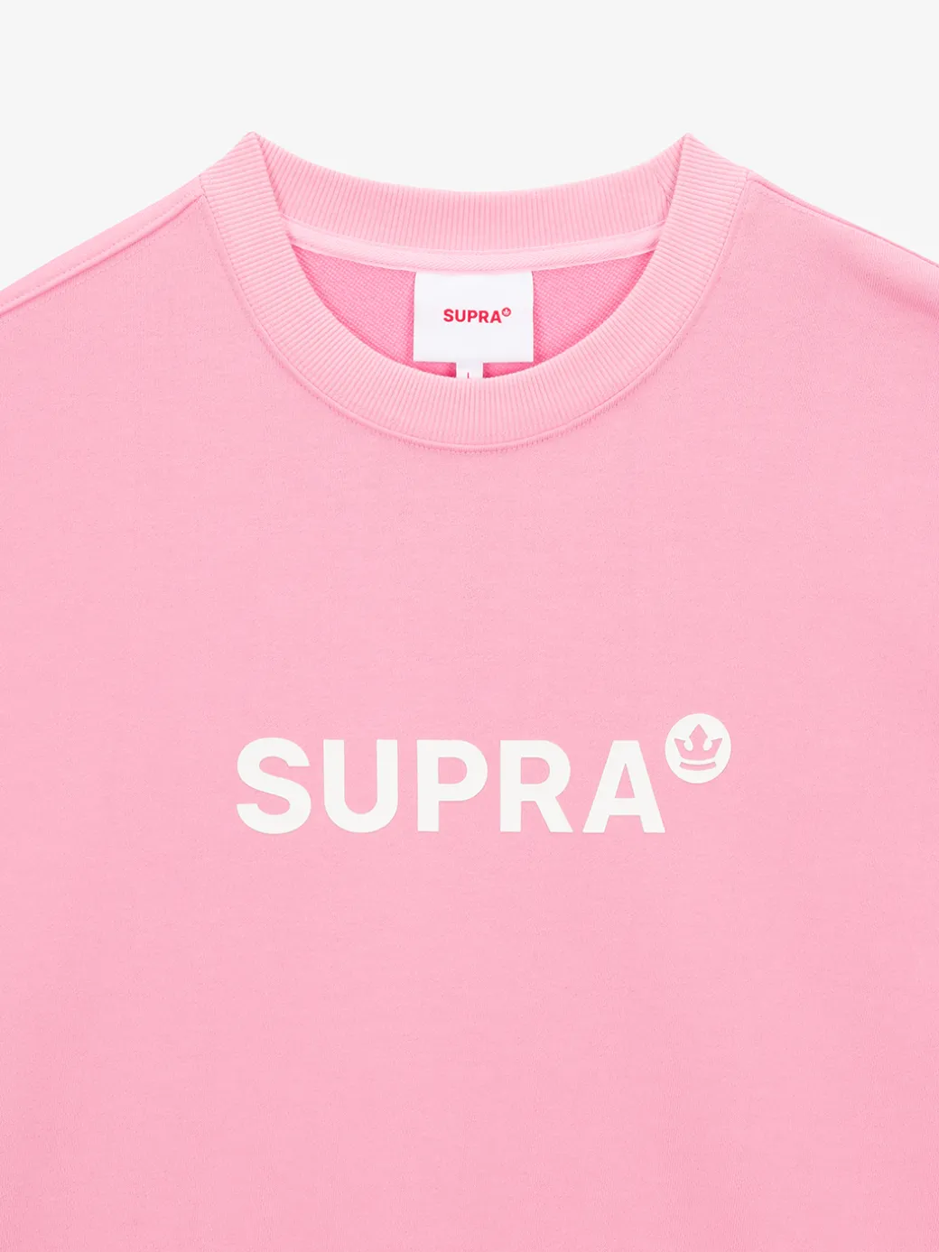 ESSENTIAL MEDIUM LOGO BASIC SWEATSHIRTS