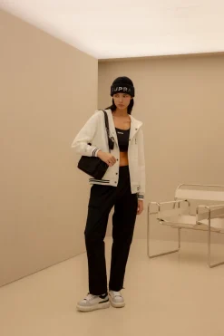 ESSENTIAL MINI CROSS BAG