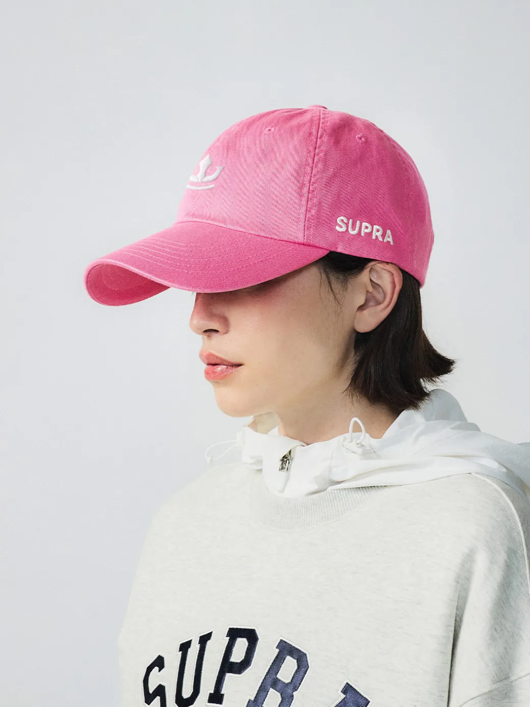 ESSENTIAL UNSTRUCTURED CROWN LOGO CAP