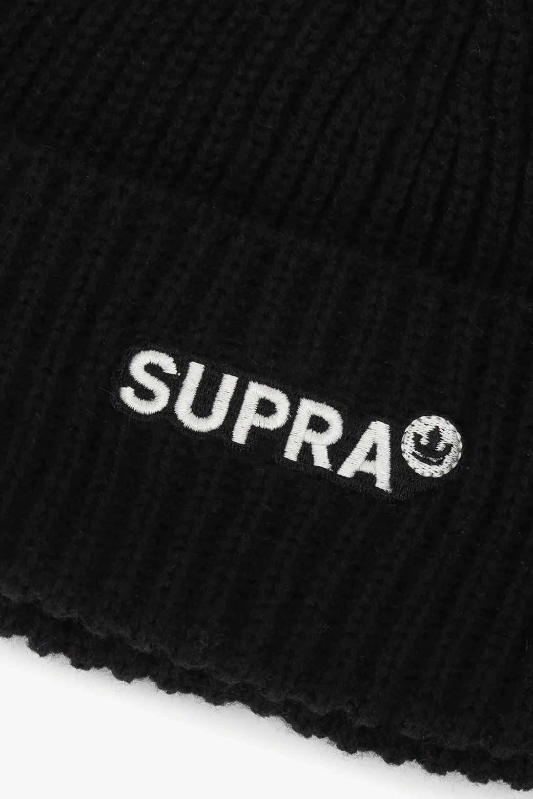 LOGO BASIC BEANIE