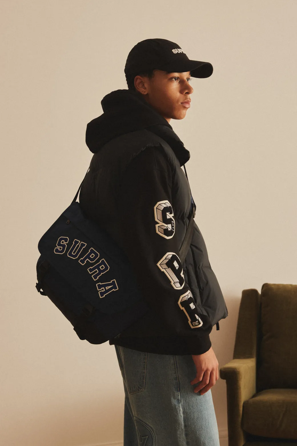 VARSITY OXFORD MESSENGER CROSS BAG