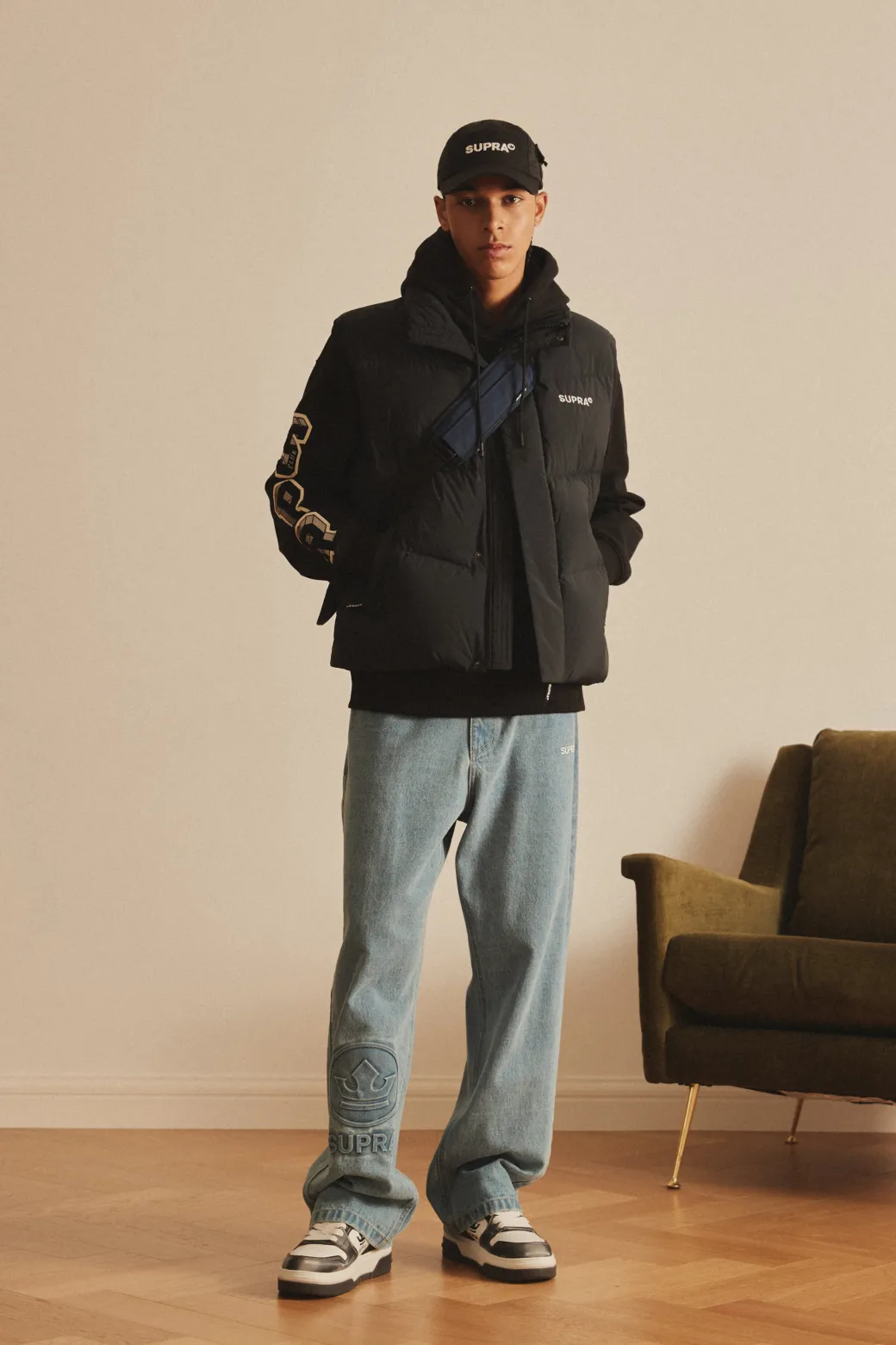 VARSITY OXFORD MESSENGER CROSS BAG